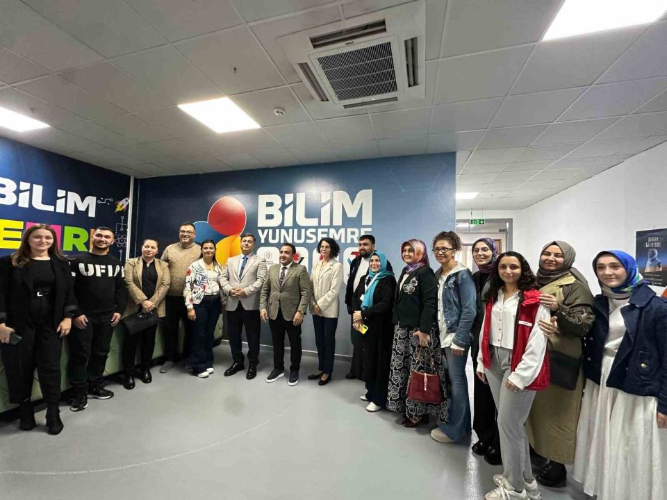 Manisa'da Deneyap 2025 mezuniyet programı gerçekleştirildi