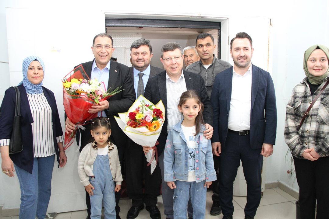 AK Parti Kula’da Mahalle Başkanları Toplantısı gerçekleştirildi