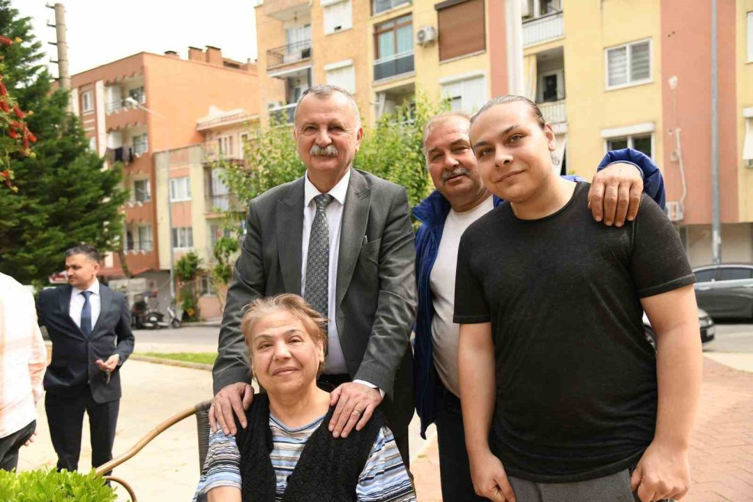 Başkan Balaban vatandaşın sorunlarını dinledi