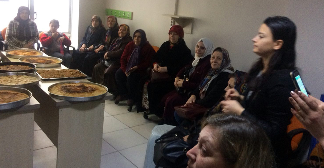 Arnavut'lardan asırlık lezzet 'Arnavut Böreği Şenliği' Turgutlu Yankı