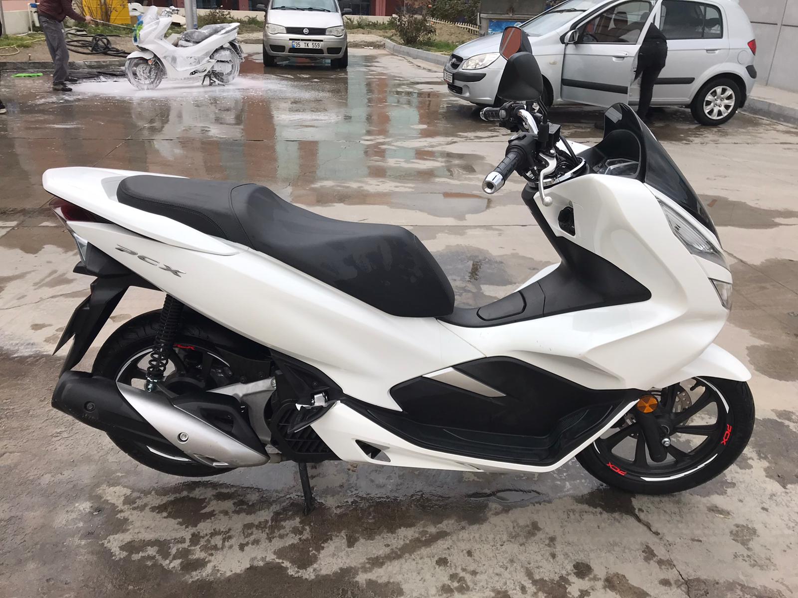 Sahibinden Honda PCX Scooter satılıktır GÜNCEL Turgutlu Yankı
