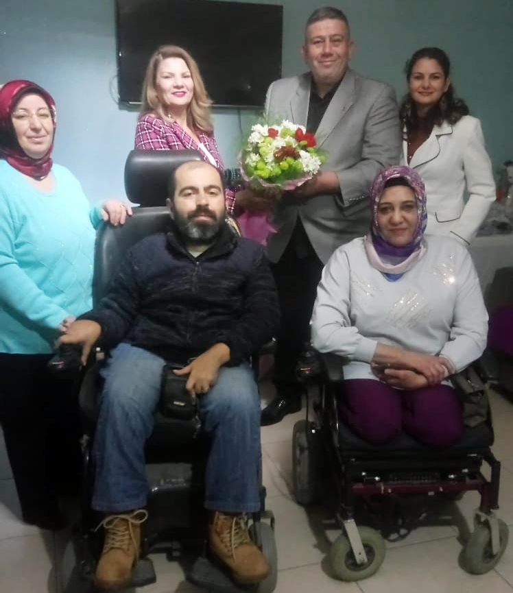 Başkan Çiçekçi’den Bedensel Engelliler Derneğine ziyaret-1