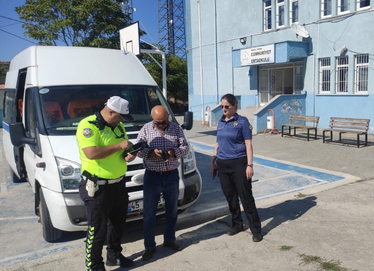 Manisa'da huzur operasyonu: 8 şahıs yakalandı