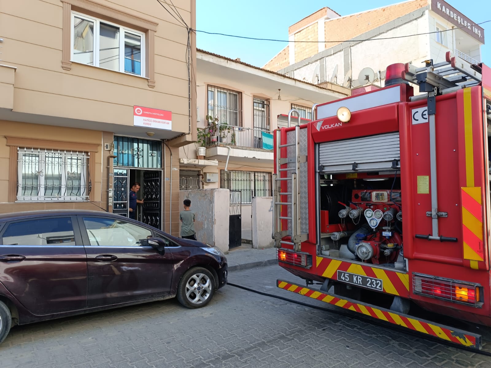 Kur'an kursunun bulunduğu binada yangın!