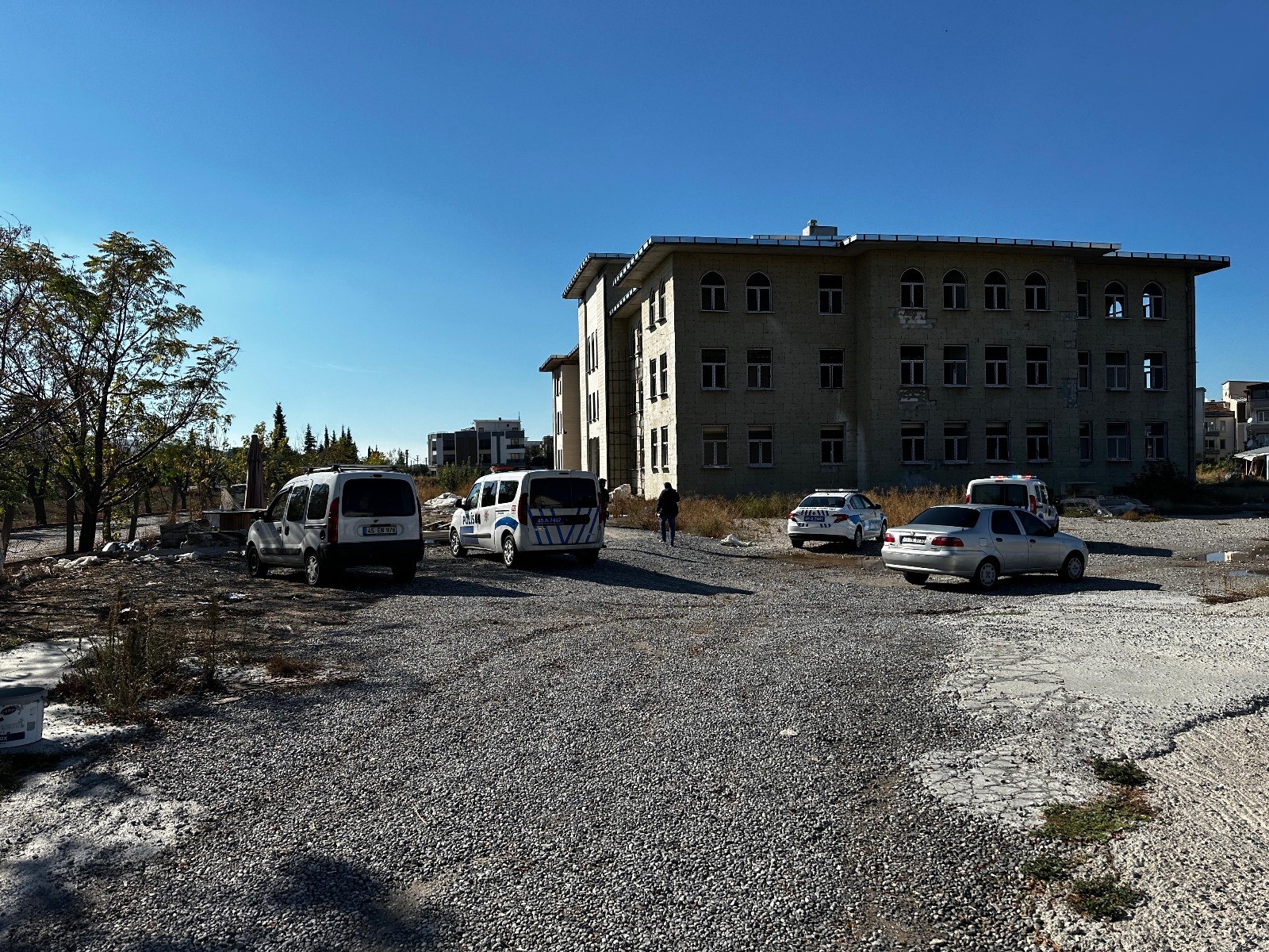 Manisa'da feci kaza! İnşaattan düşen işçi yaşama tutunamadı