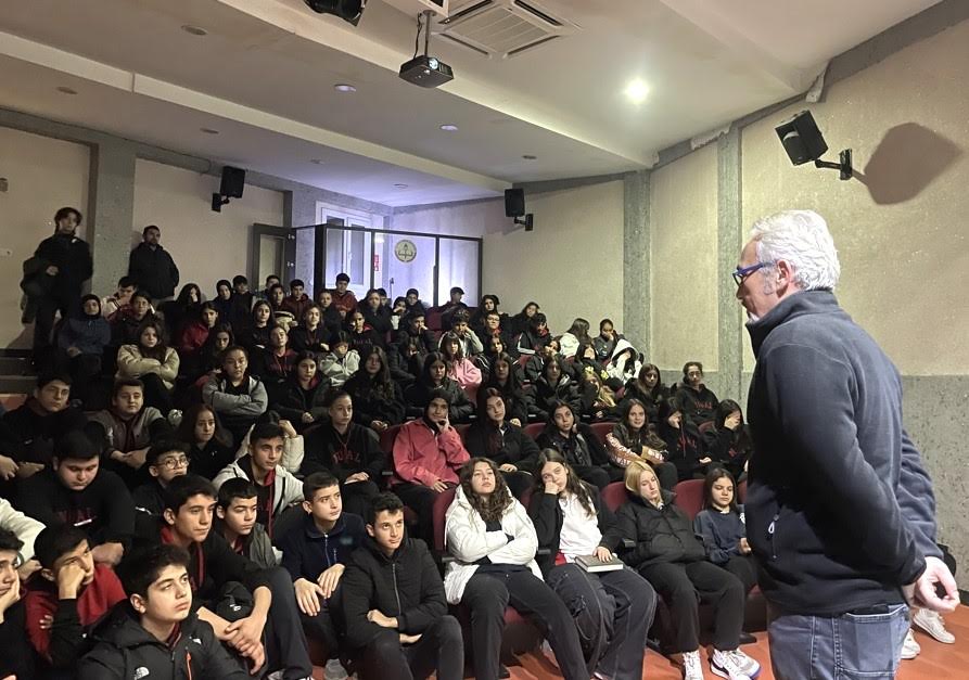 Lise Öğrencileri Kent Müzesinin çalışmalarıyla Turgutlu Tarihini Öğreniyor