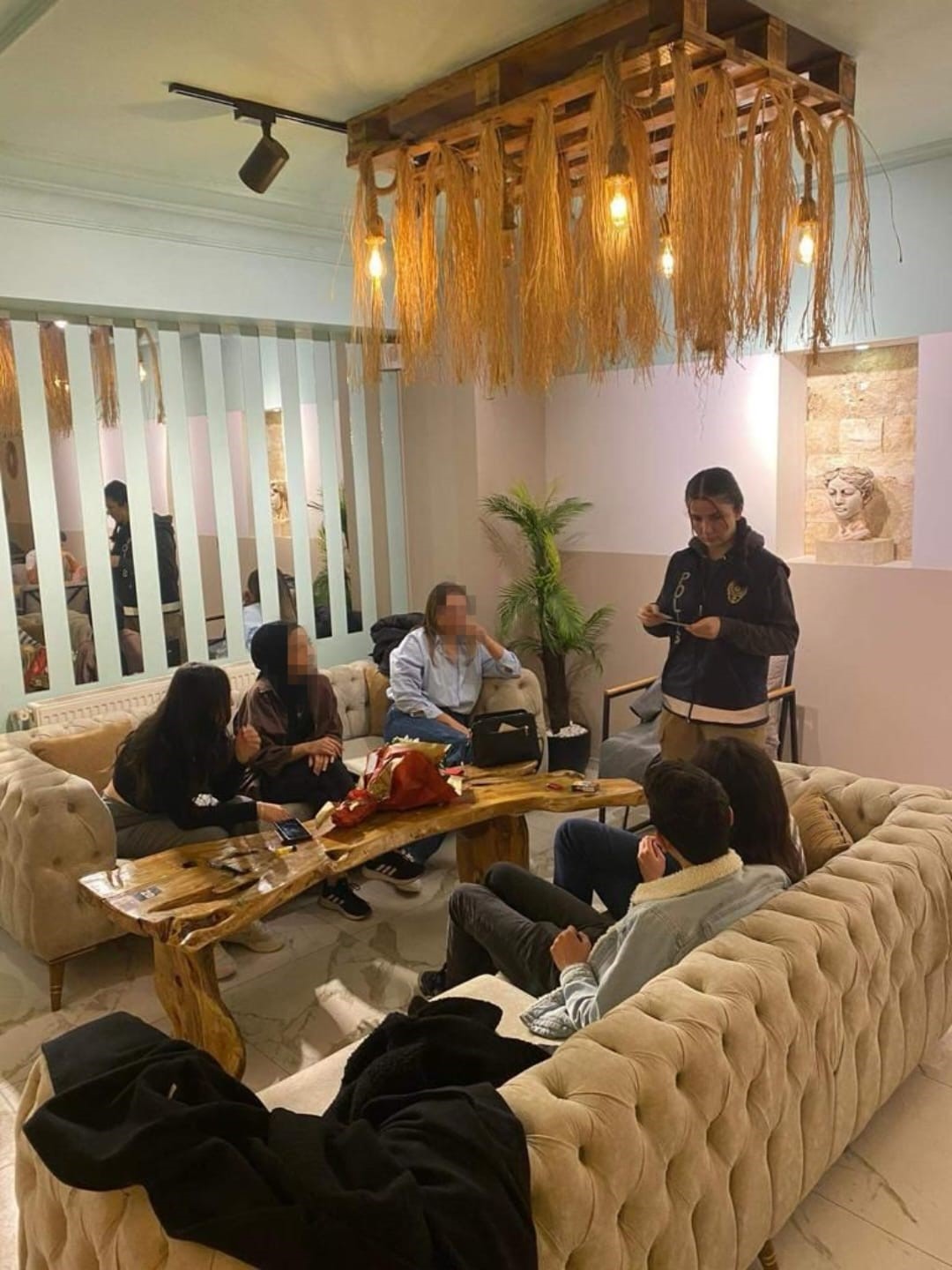 Manisa emniyetinden uygulama! 15 kişi yakalandı!