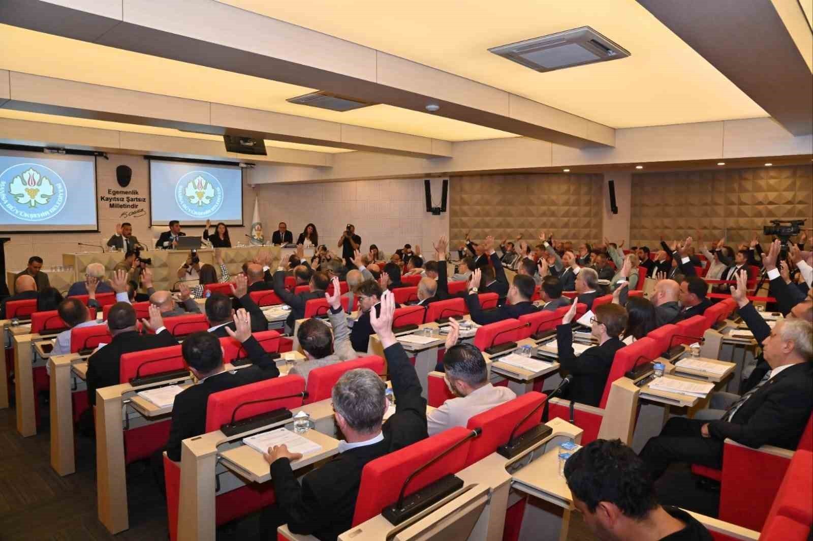 Ferdi Zeyrek başkanlığında Büyükşehir Belediye Meclisi Mayıs Ayı toplantısı gerçekleşti