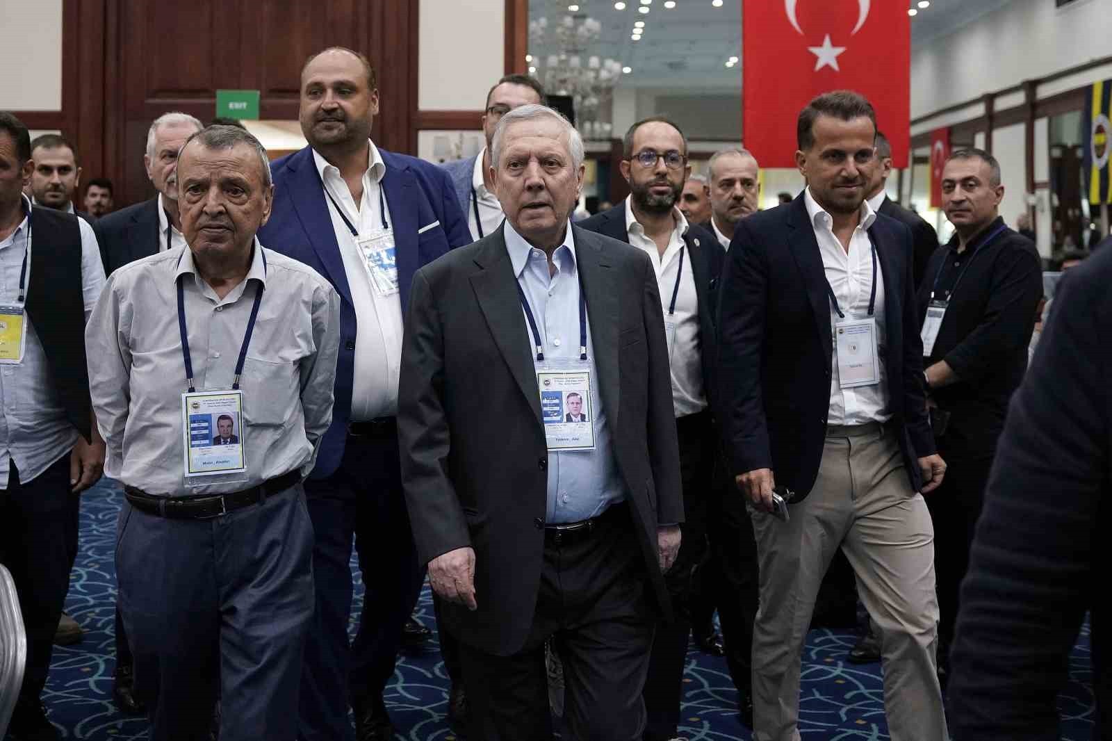 Fenerbahçe Yüksek Divan Kurulu Toplantısı başladı