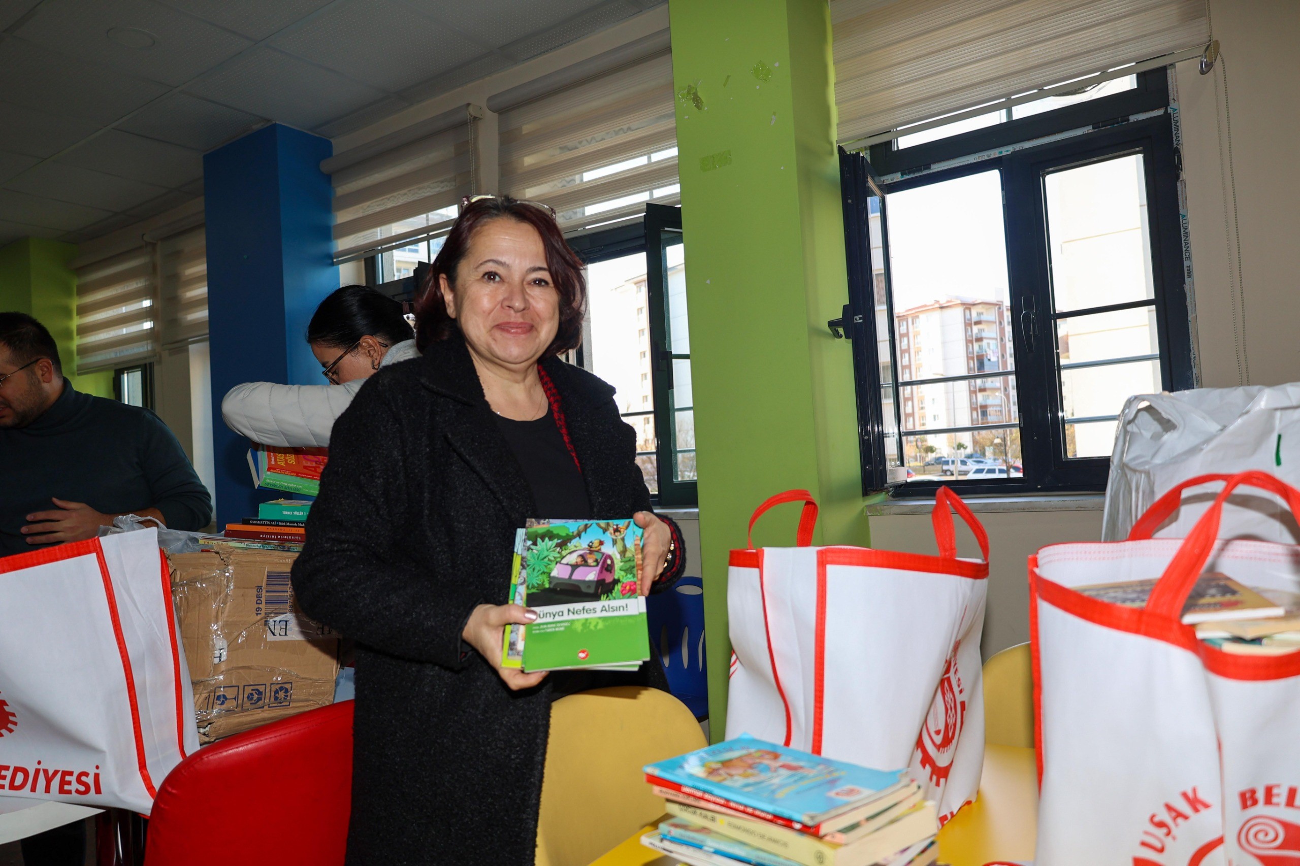 Uşak Üniversitesinden 1 ayda 1000 kitap