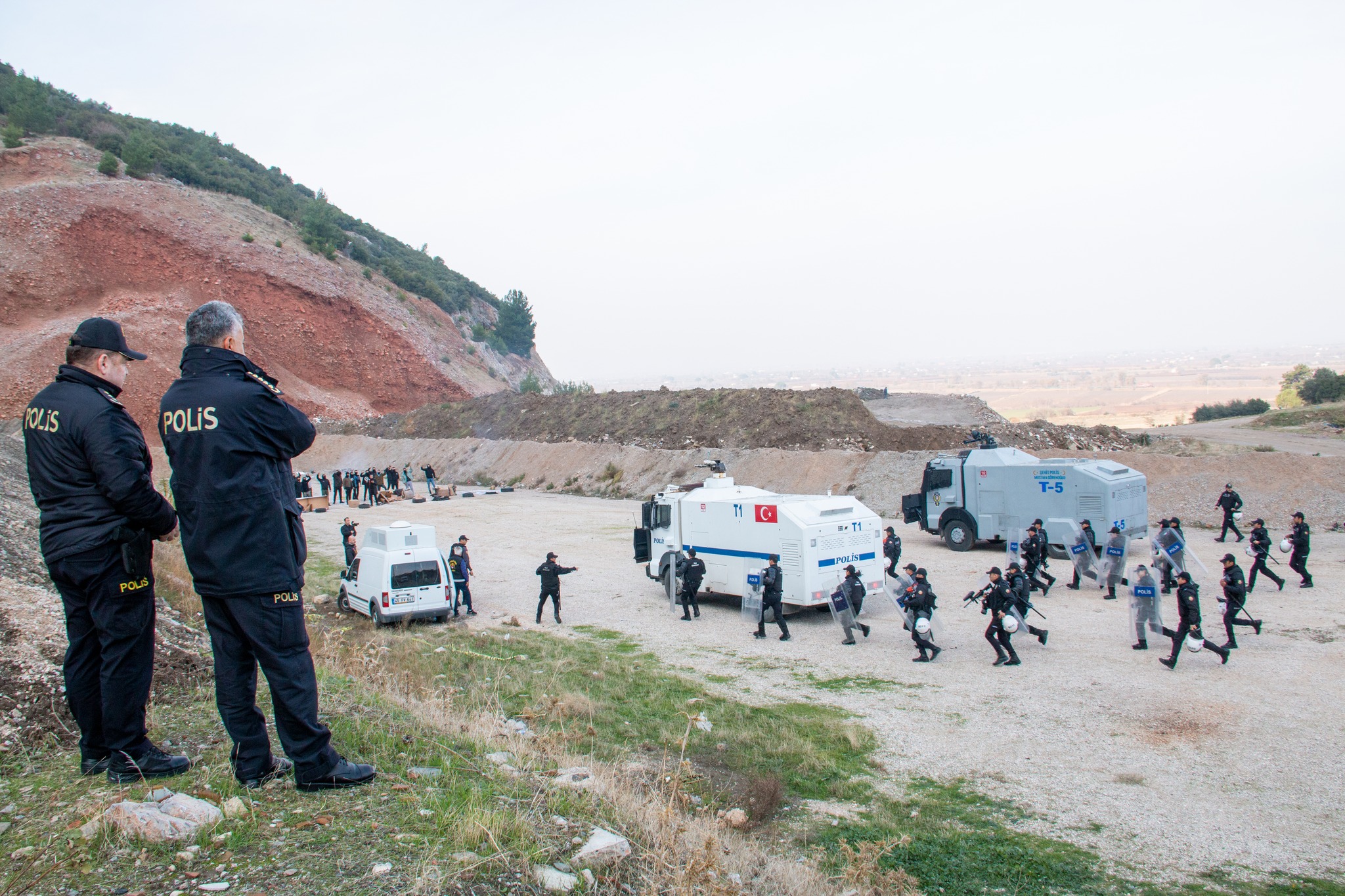 Manisa İl Emniyet Müdürü Aktaş, Çevik Kuvvet ekiplerinin tatbikatına katıldı