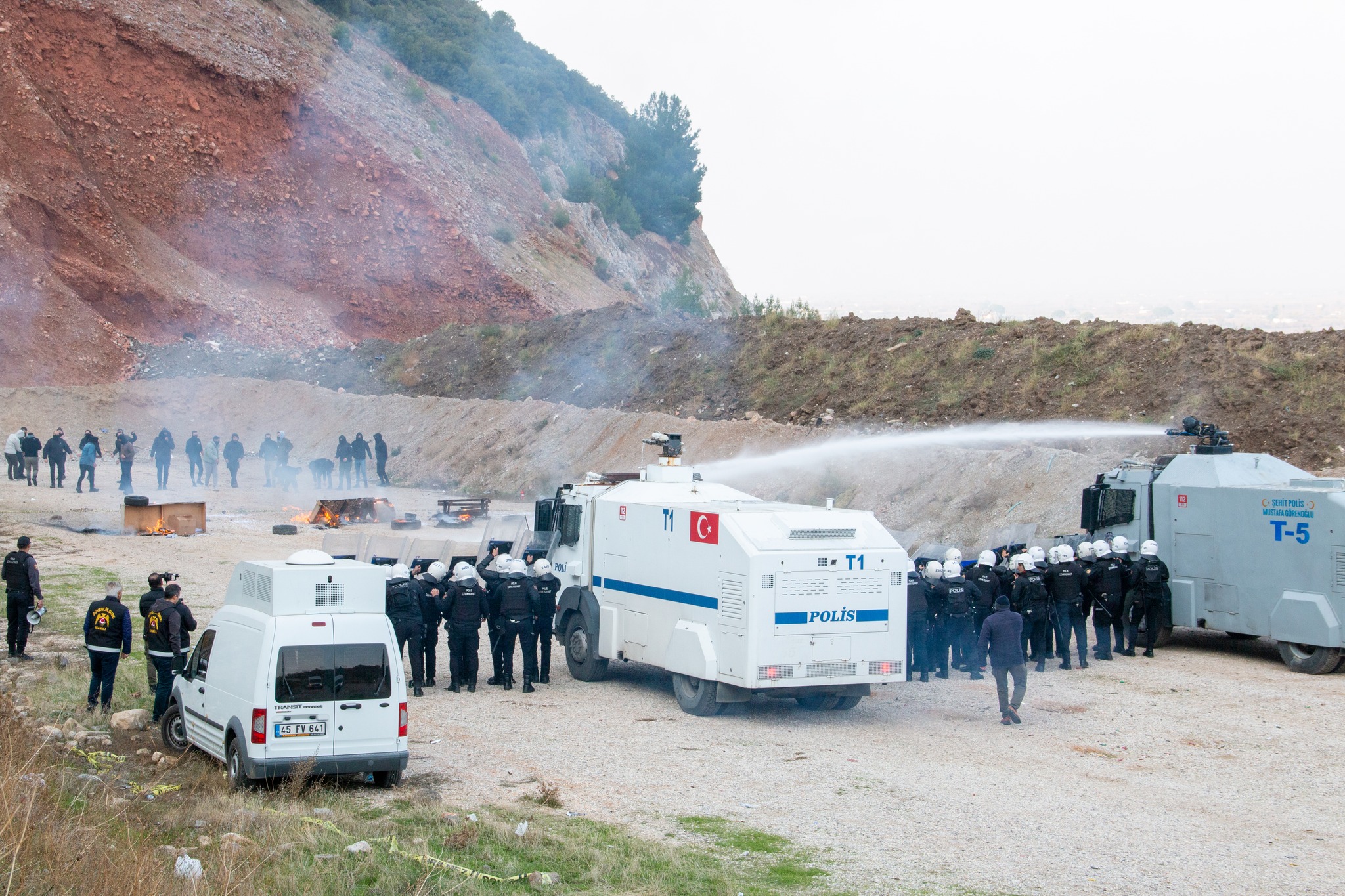 Manisa İl Emniyet Müdürü Aktaş, Çevik Kuvvet ekiplerinin tatbikatına katıldı