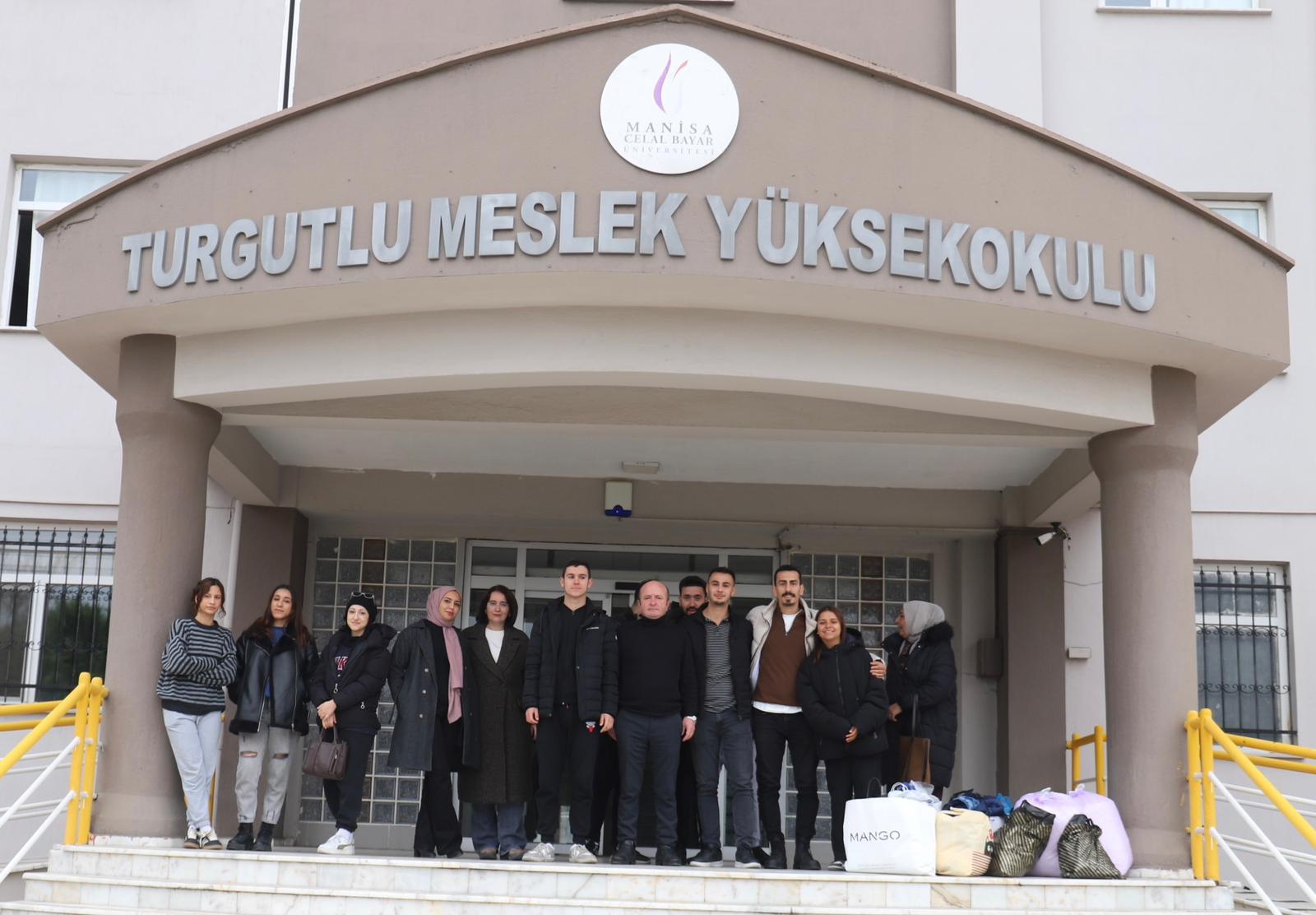 Turgutlu MYO’dan ‘kış mevsimi ihtiyaç yardımı’ projesi