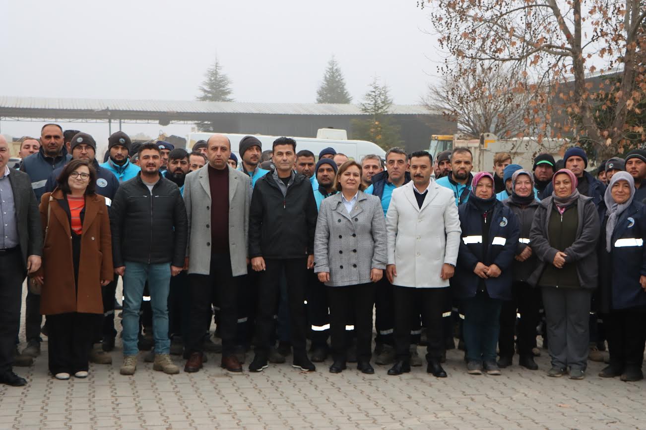 İlçede Belediye işçilerine %56 maaş zammı!