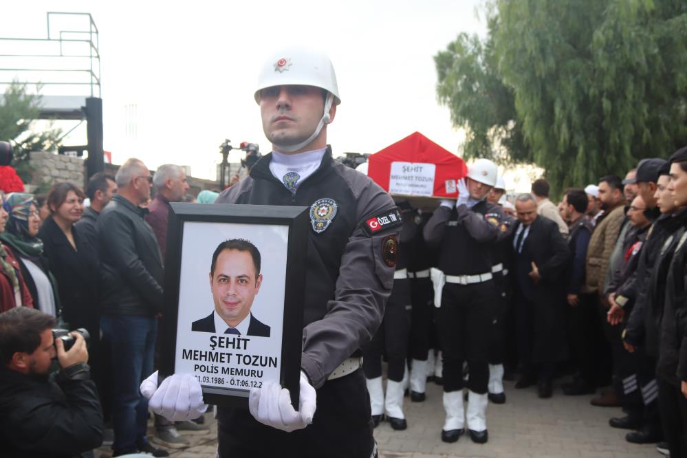 Şehit Polis Memuru son yolculuğuna uğurlandı