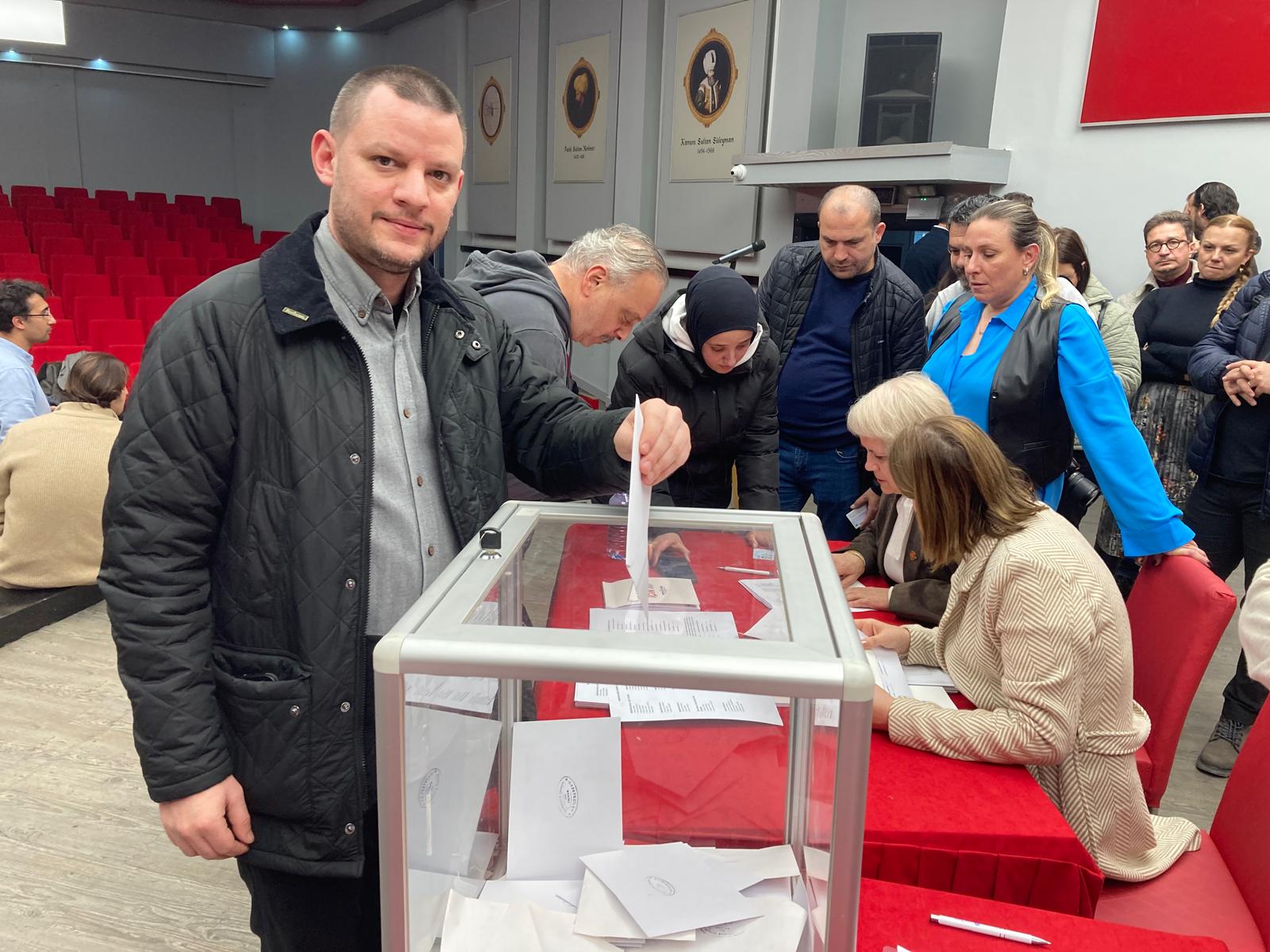 Manisa Gazeteciler Cemiyeti'nin Yeni Başkanı Önder Aydın