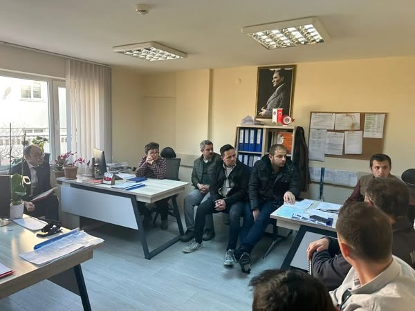 Manisa'da Veteriner Hekimlere Yönelik Bilgilendirme Toplantısı Gerçekleştirildi