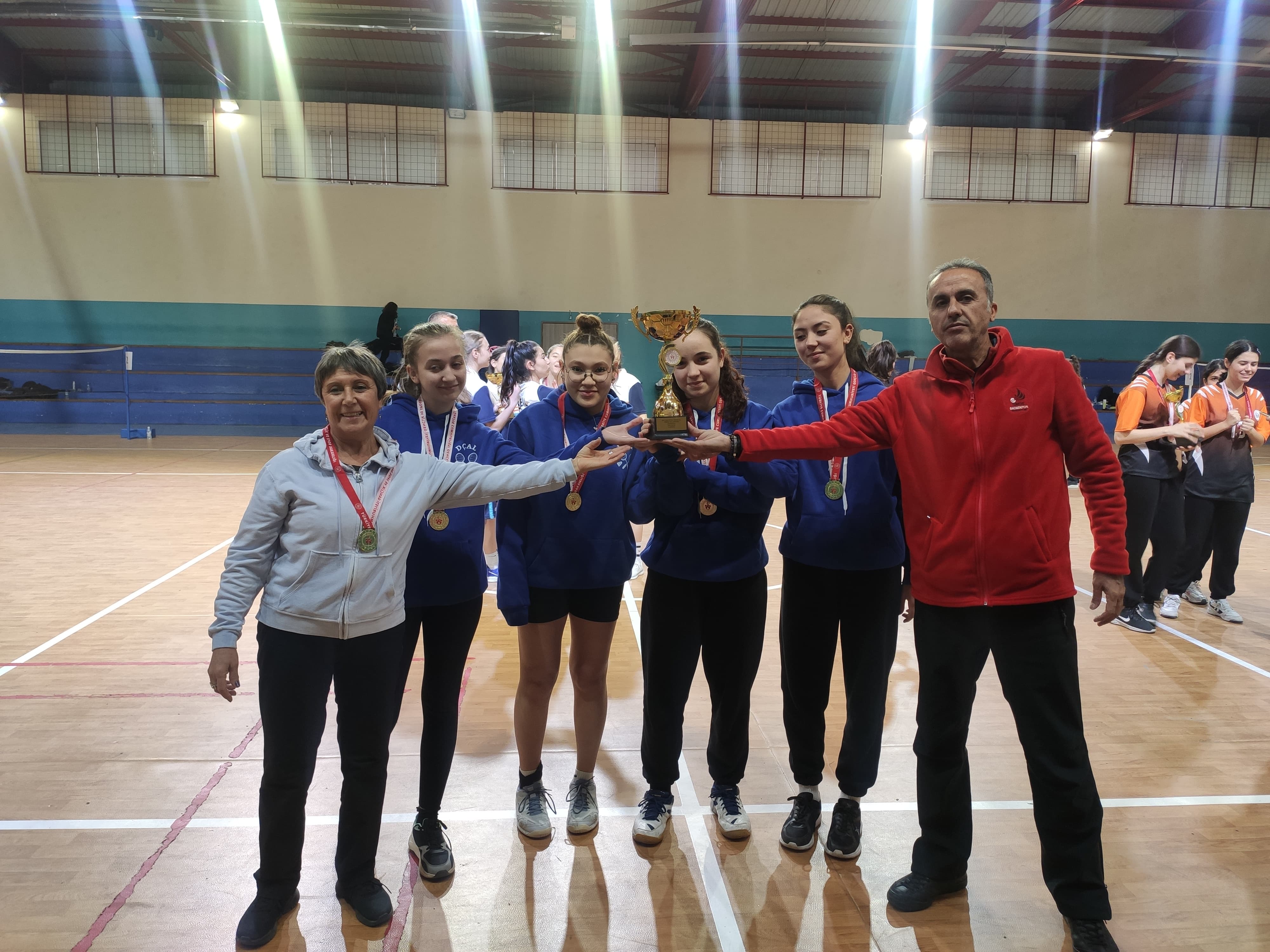Manisa'da Badminton İl Birinciliği Müsabakaları Tamamlandı