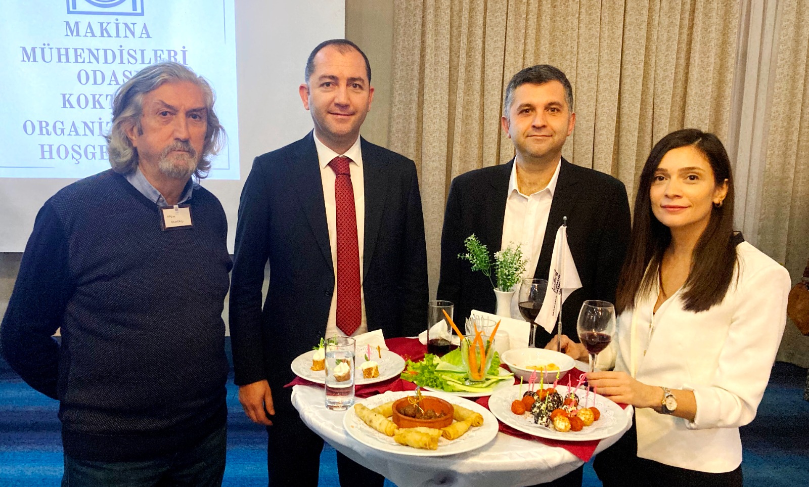 Makine mühendisleri geleneksel yılsonu kokteylinde buluştu