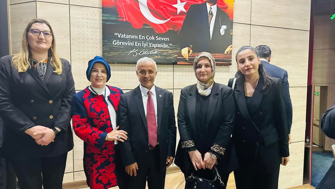 TDED Manisa ve MY Koleji İmzasıyla Şeb-i Yelda’da Unutulmaz Gece: “Saz Söz ve Biz - Türkü ve Şiir Gecesi”