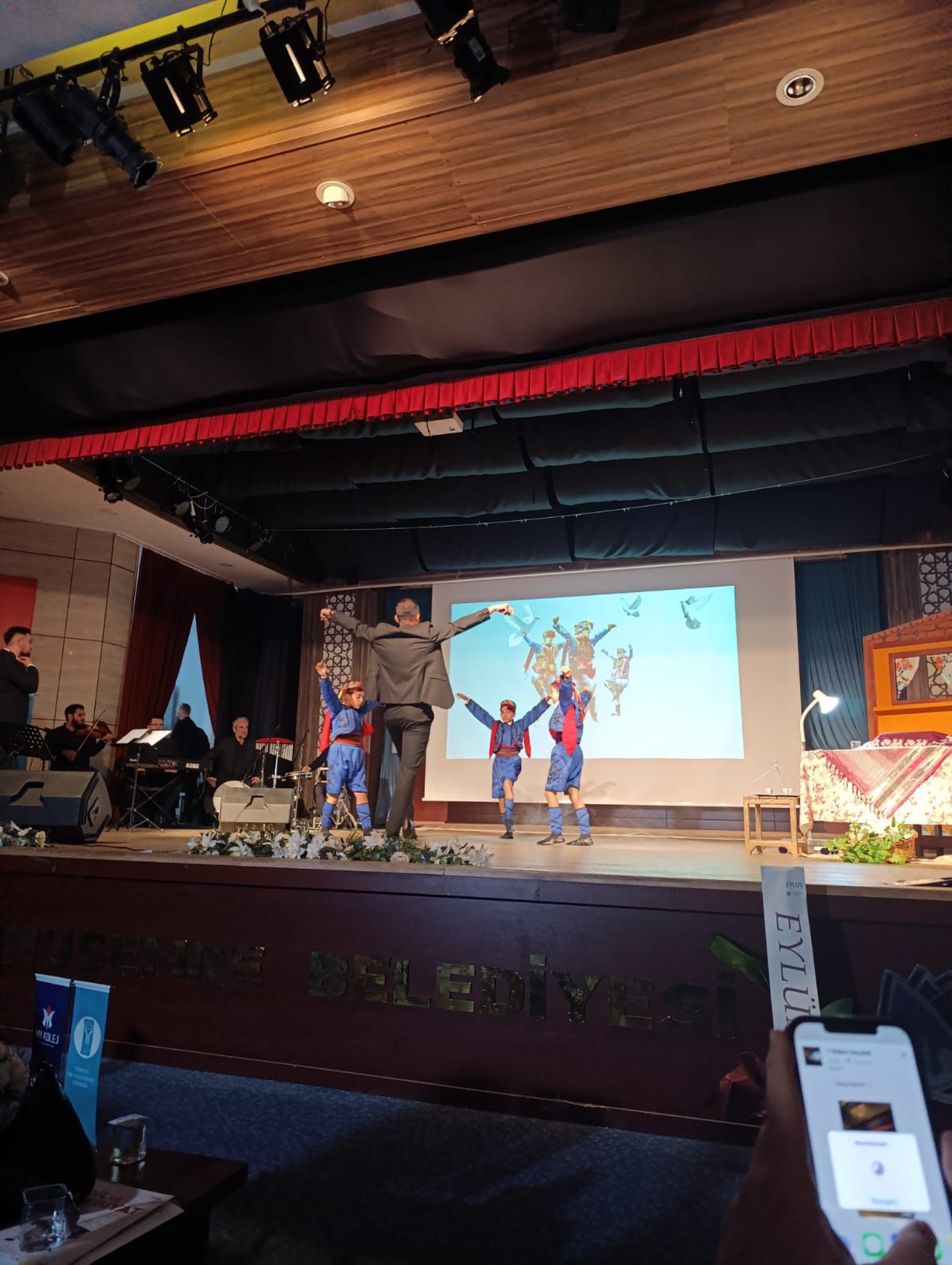 TDED Manisa ve MY Koleji İmzasıyla Şeb-i Yelda’da Unutulmaz Gece: “Saz Söz ve Biz - Türkü ve Şiir Gecesi”