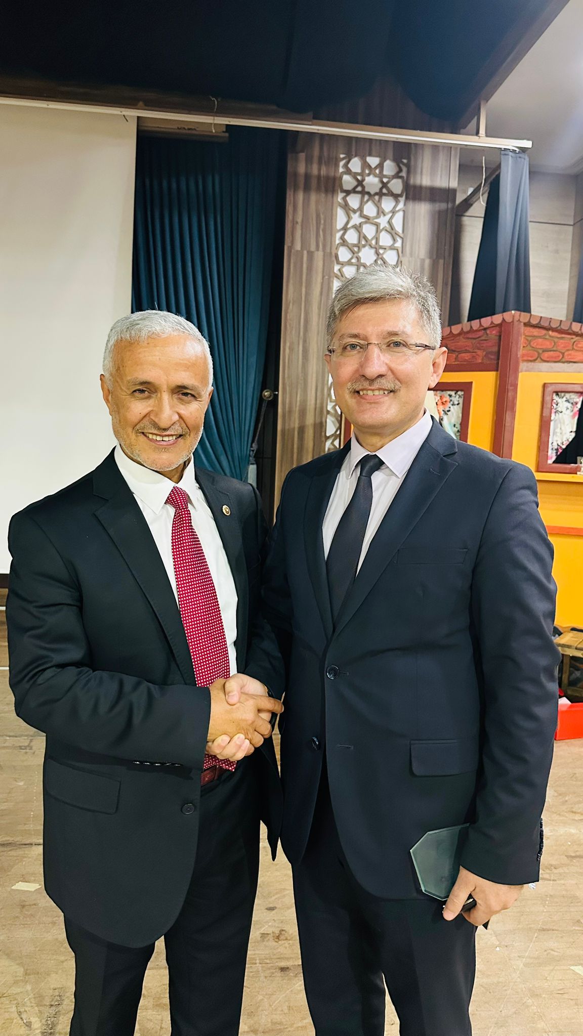 TDED Manisa ve MY Koleji İmzasıyla Şeb-i Yelda’da Unutulmaz Gece: “Saz Söz ve Biz - Türkü ve Şiir Gecesi”