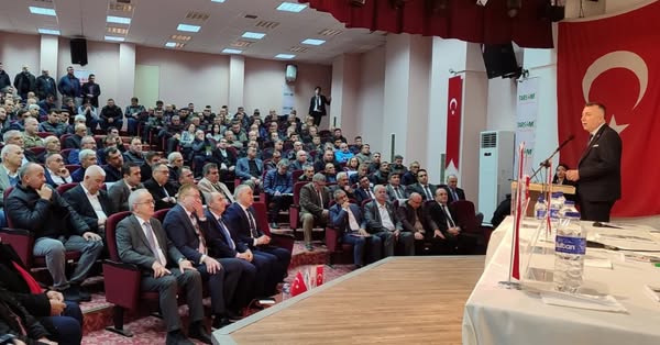 Tarsim ve Tariş Üzüm Birliği'nden Çiftçilere Bilgilendirme Toplantısı