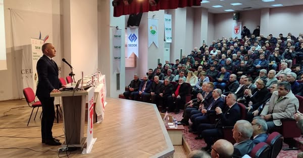 Tarsim ve Tariş Üzüm Birliği'nden Çiftçilere Bilgilendirme Toplantısı