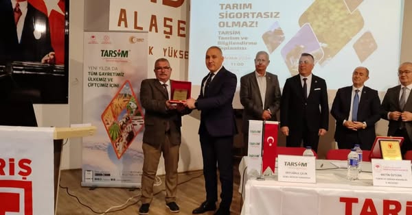 Tarsim ve Tariş Üzüm Birliği'nden Çiftçilere Bilgilendirme Toplantısı