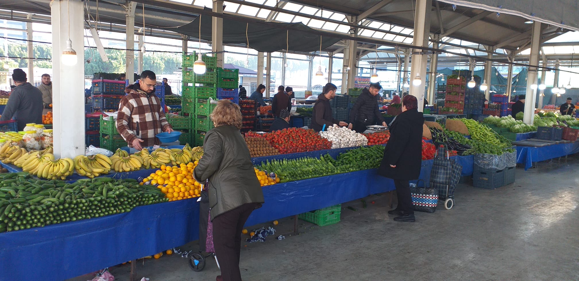 Bu hafta Perşembe Pazarı'nda fiyatlar nasıl?
