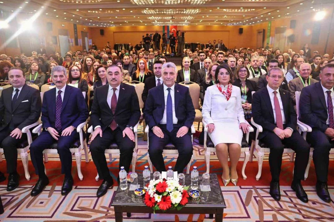 Bakan Bolat: "Hükümetimiz 2053 yılına kadar net sıfır karbon hedefini benimsedi ve eylem planını yürürlüğe koydu"