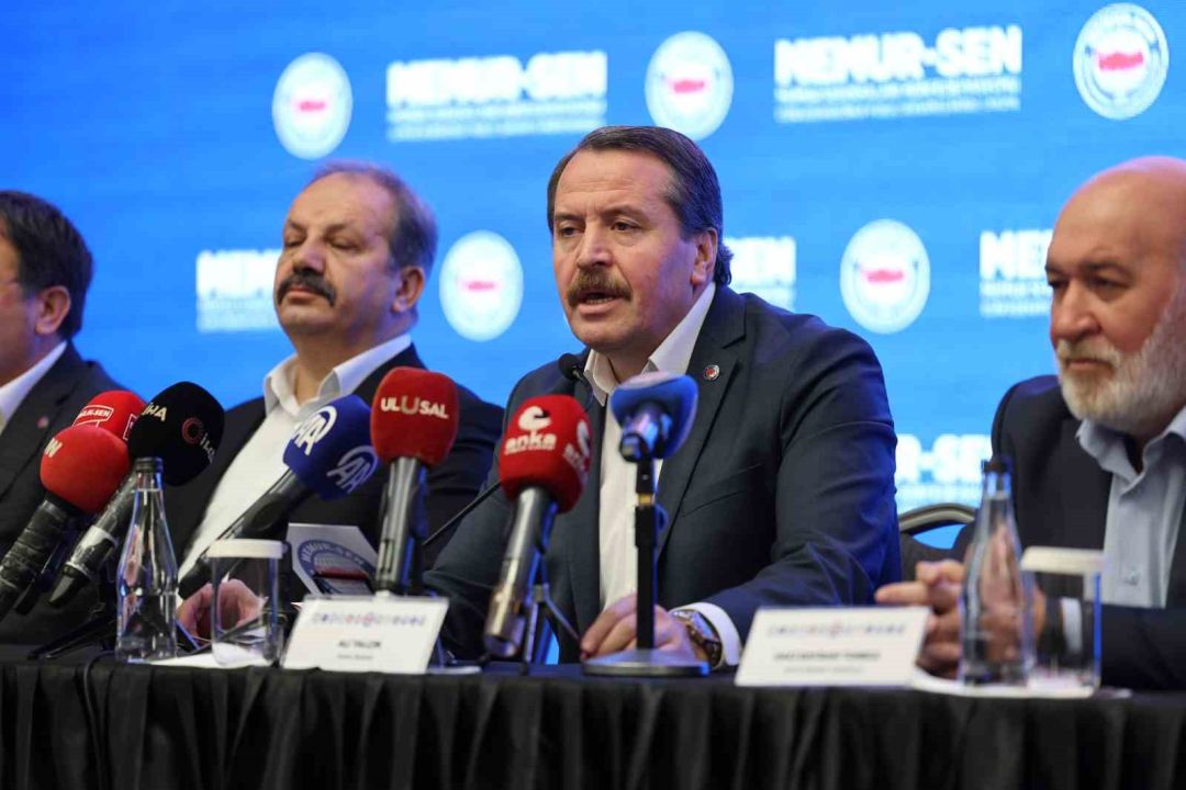 Memur-Sen Başkanı Yalçın: “Artık enflasyon değil, refah konuşulsun istiyoruz”