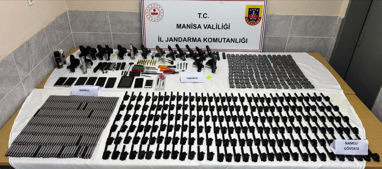 Turgutlu ve Ahmetli'de operasyon: Çok sayıda ele geçirildi!