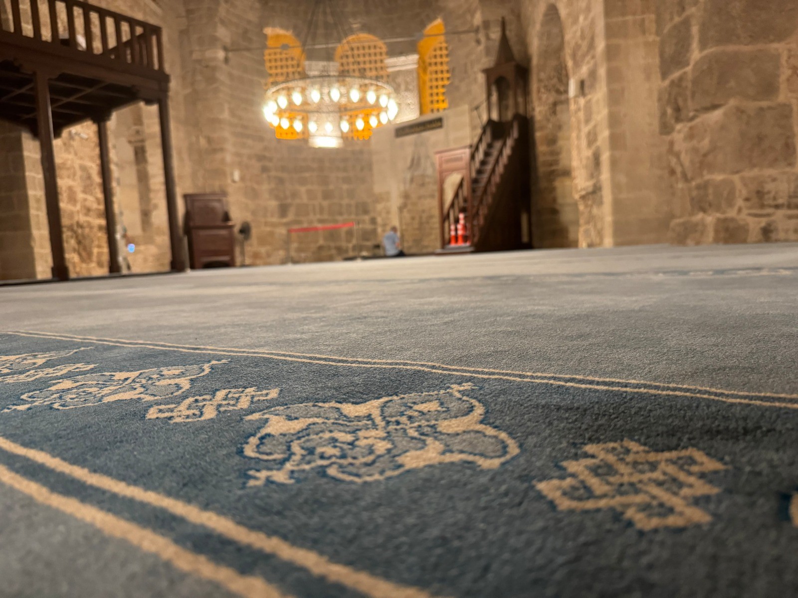 Demircili halıcılar Şam Emevi Camii için harekete geçti