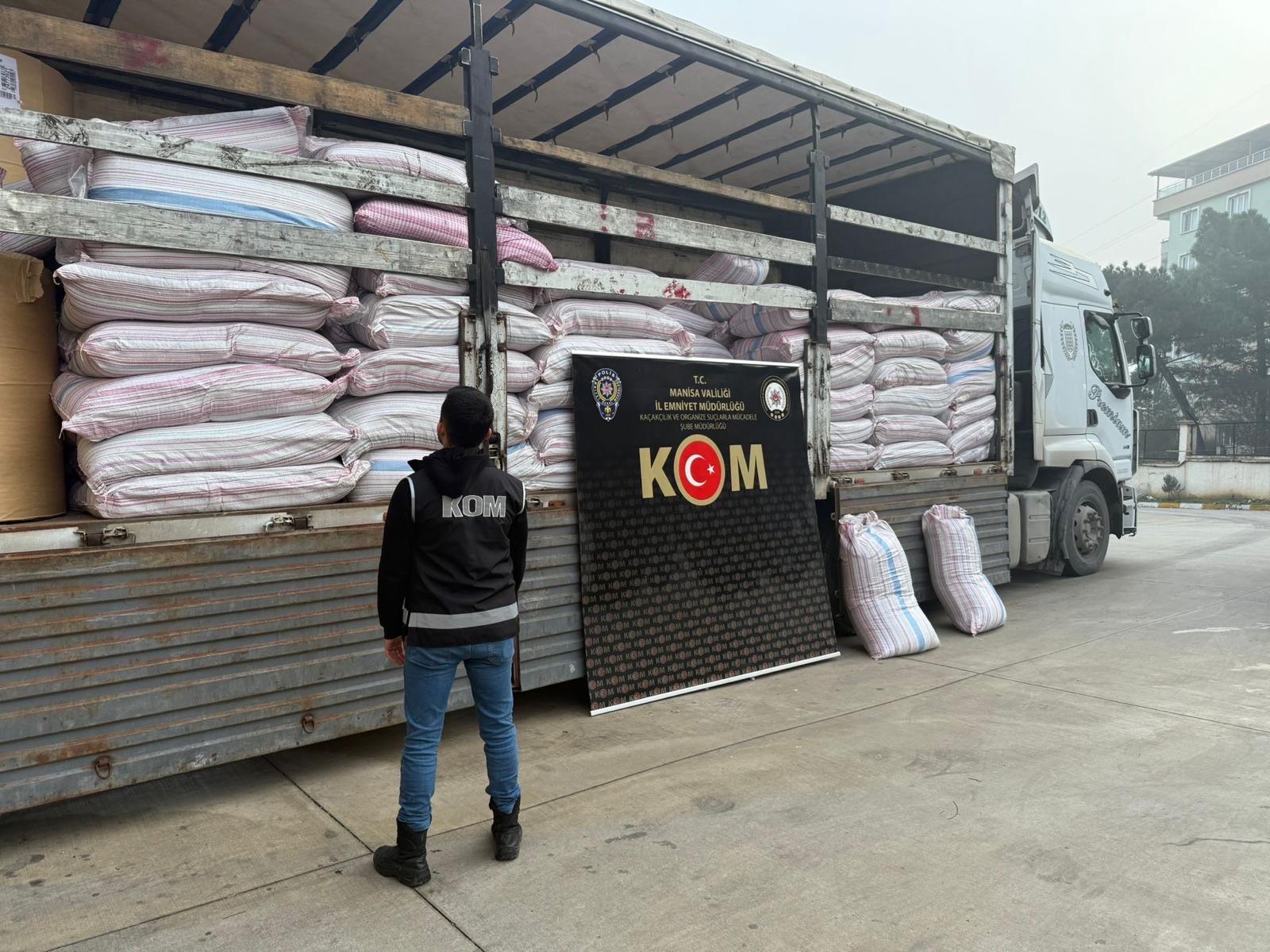 Turgutlu'da ele geçirildi: Tam tamına 6 ton 200 kilo!
