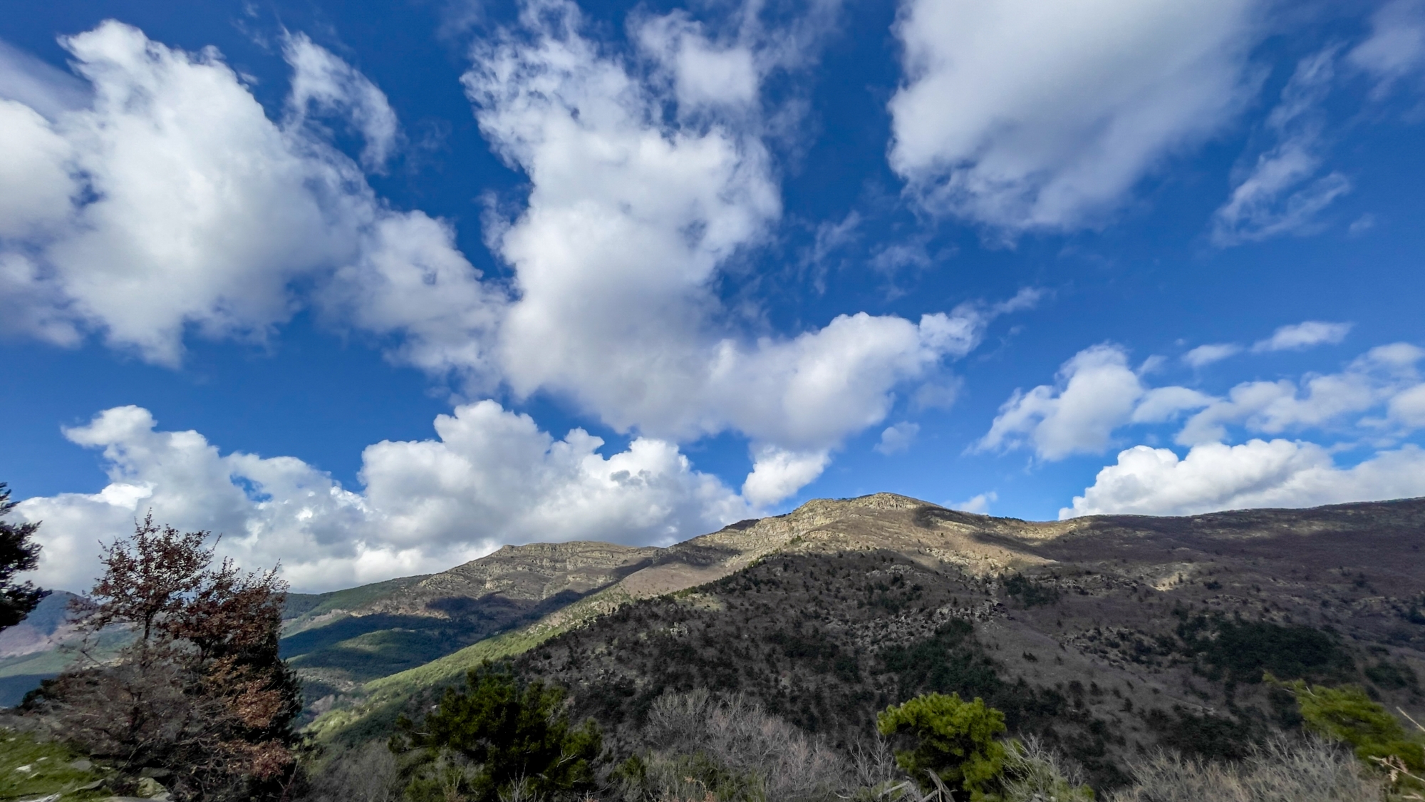 Zirve Dağcılık’tan çifte faaliyet