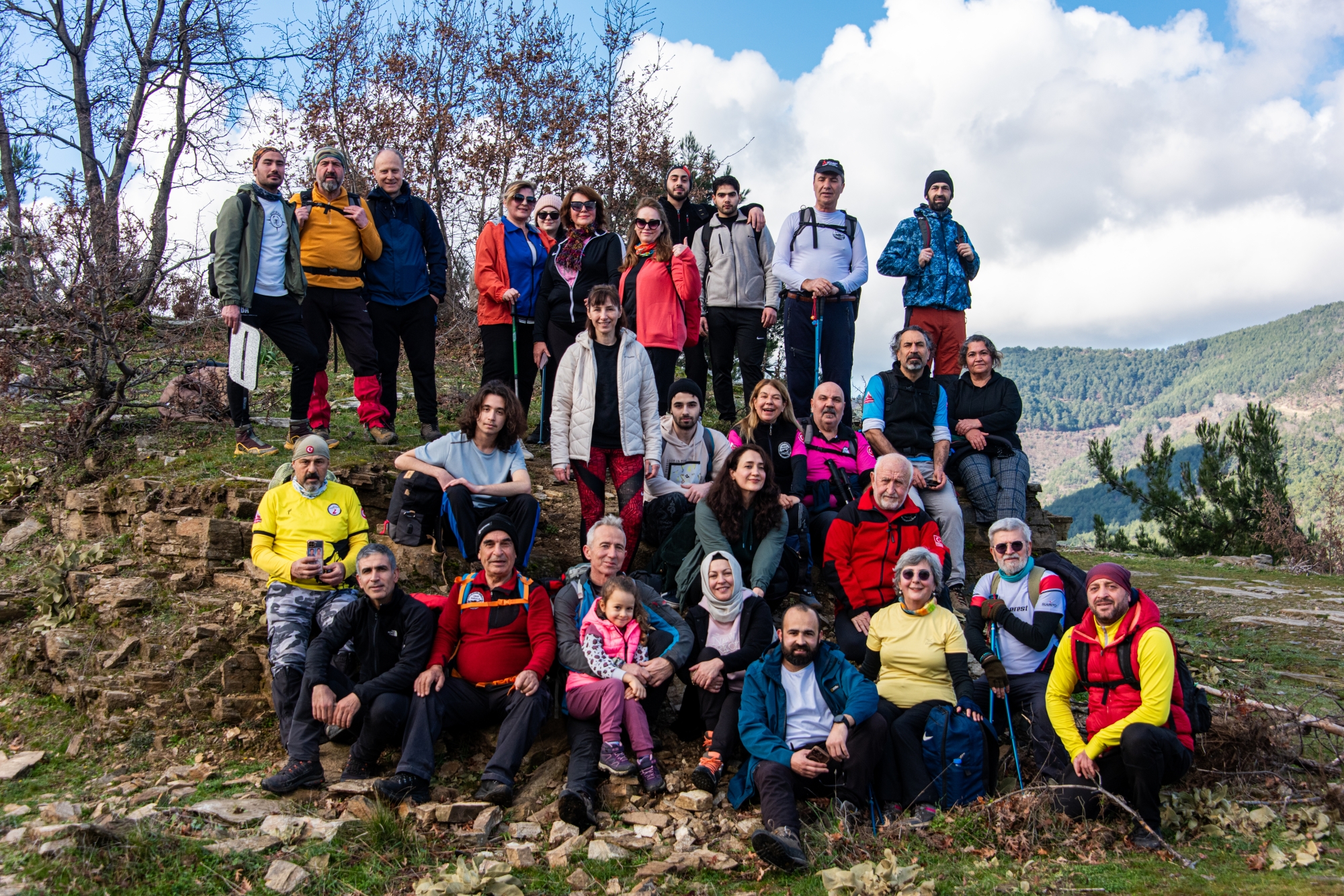 Zirve Dağcılık’tan çifte faaliyet