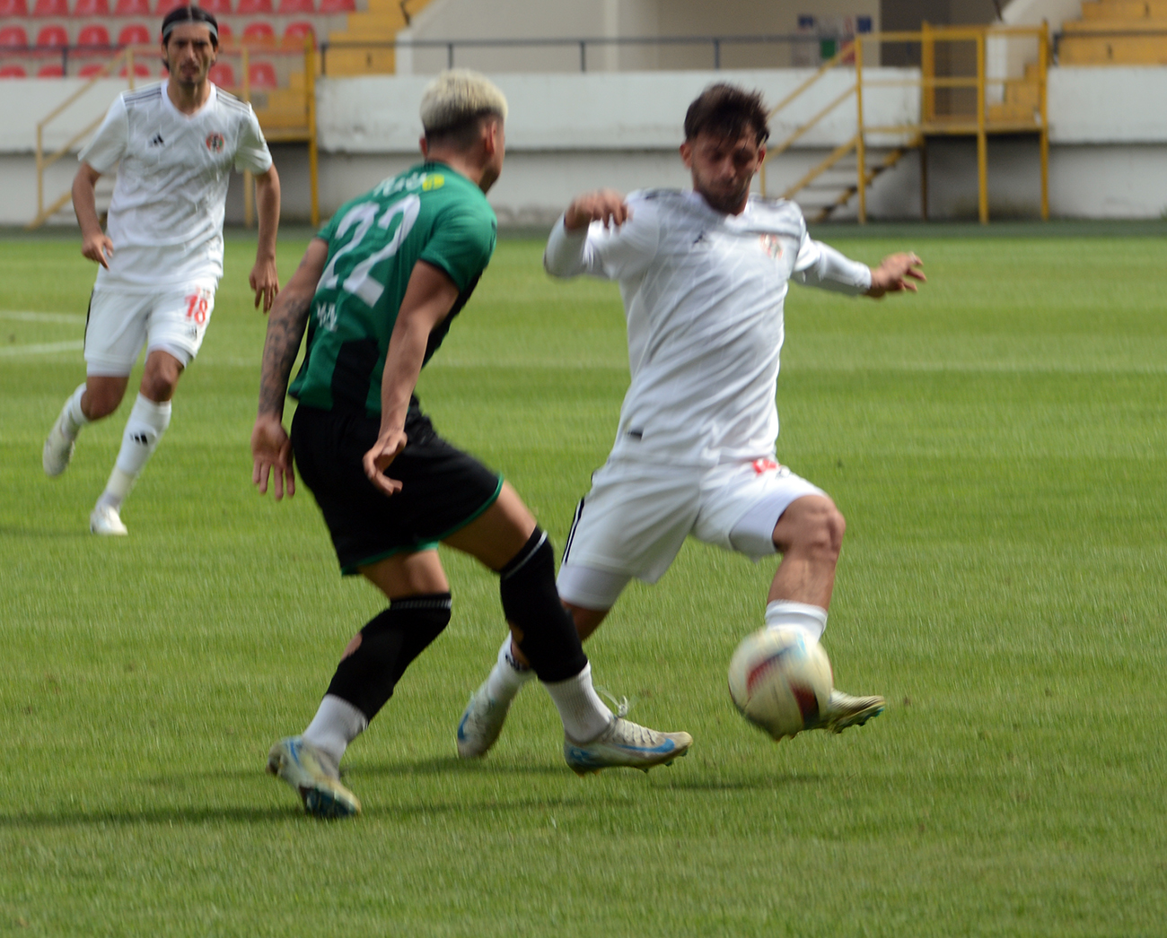 Turgutlu zora soktu: 1-1