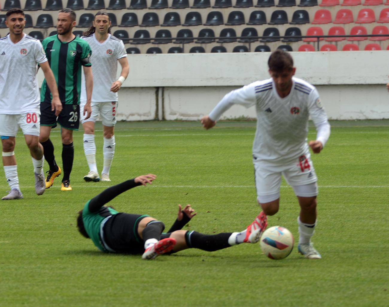 Turgutlu zora soktu: 1-1