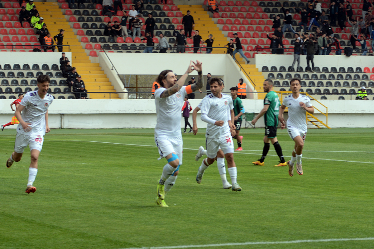 Turgutlu zora soktu: 1-1