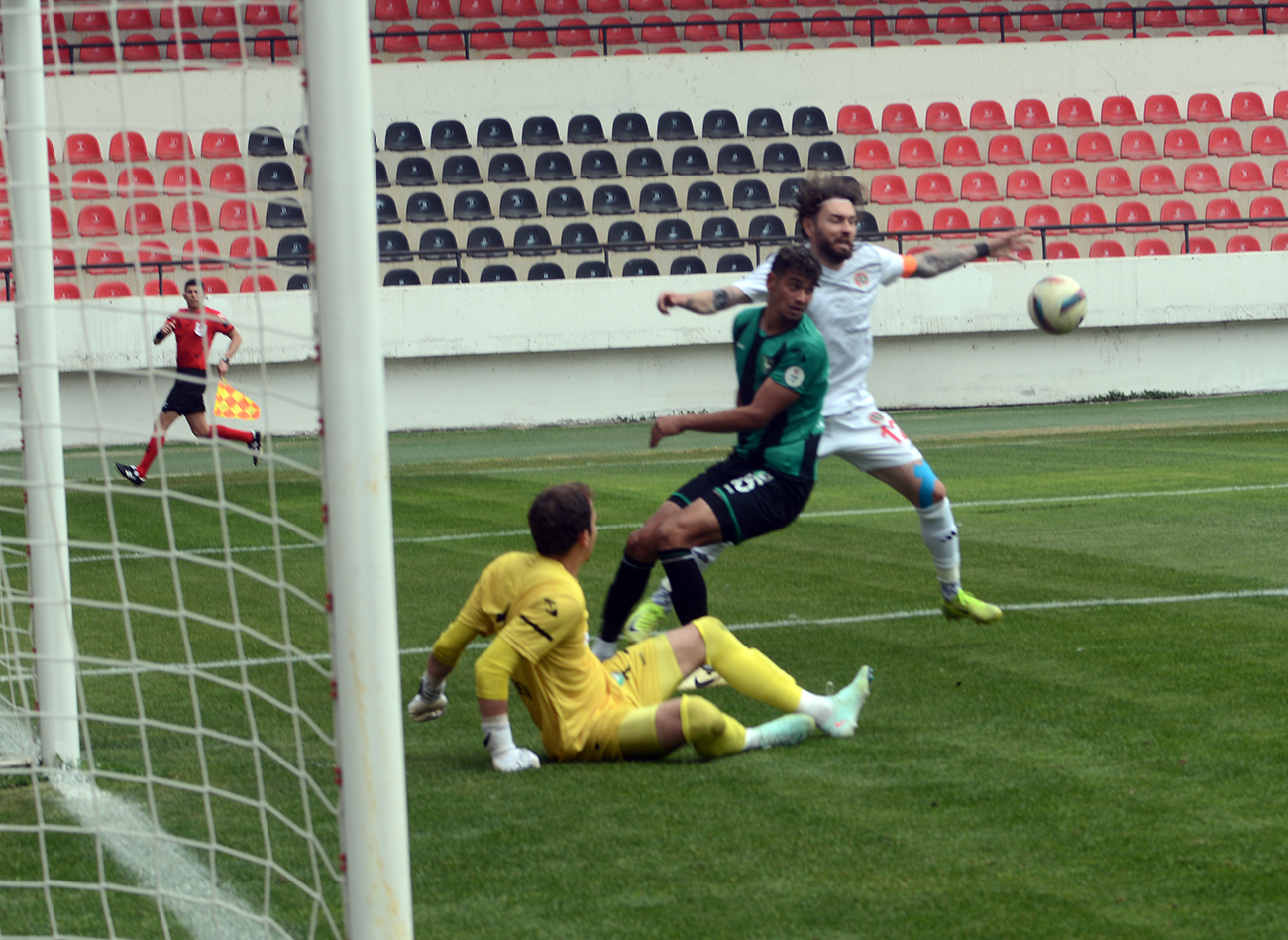 Turgutlu zora soktu: 1-1