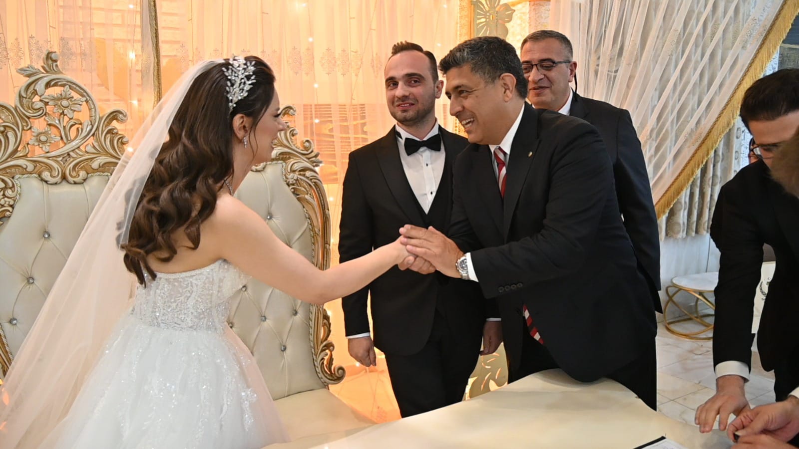 Manisa Büyükşehir Belediyesi’nin mutlu günü