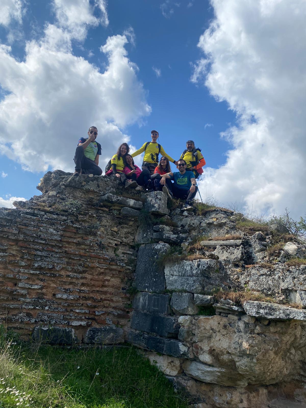 Zirve Dağcılık Sart'ta Tarihte Yolculuğa Çıktı