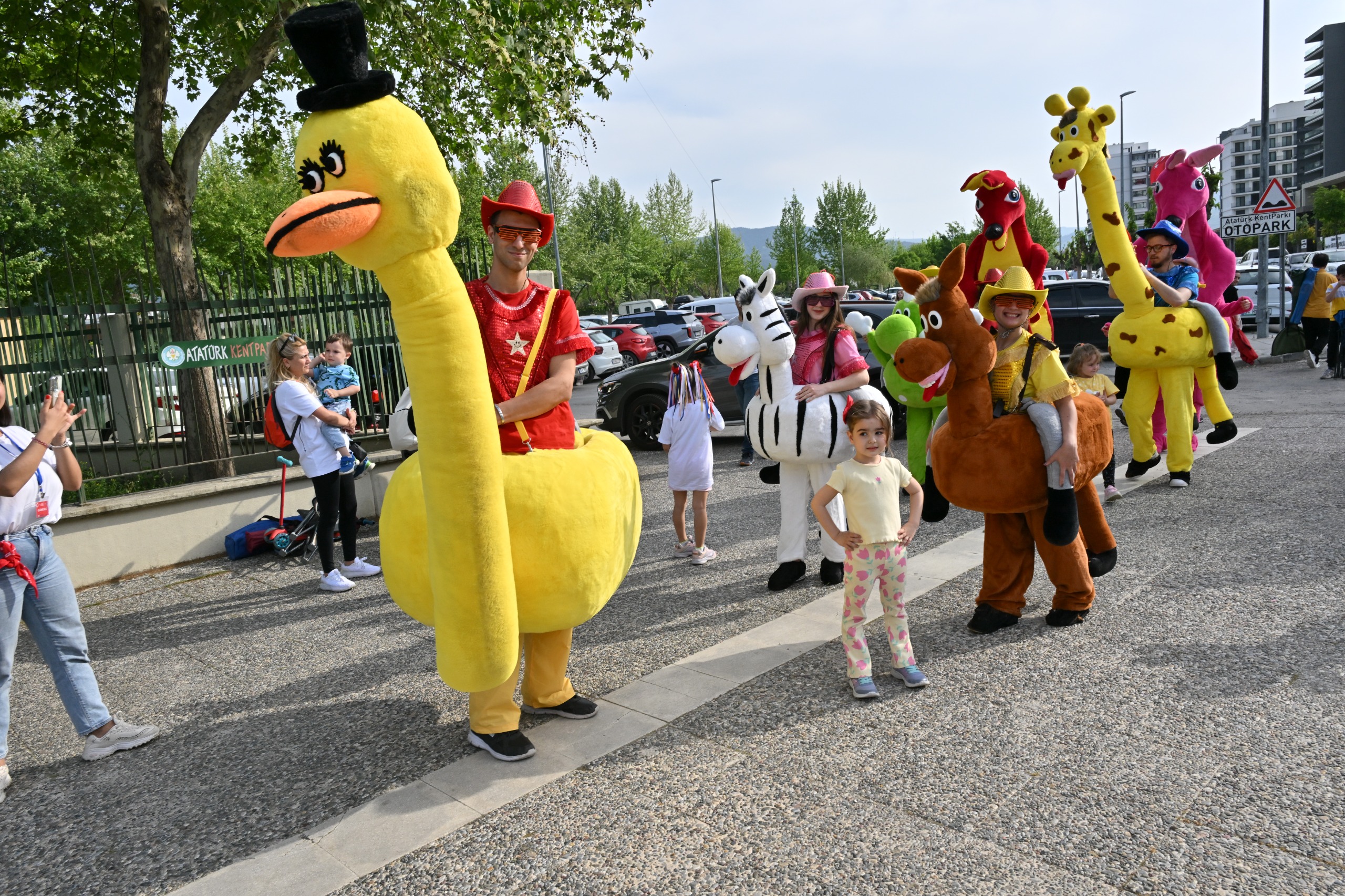 Manisa'da 23 Nisan Coşkusu