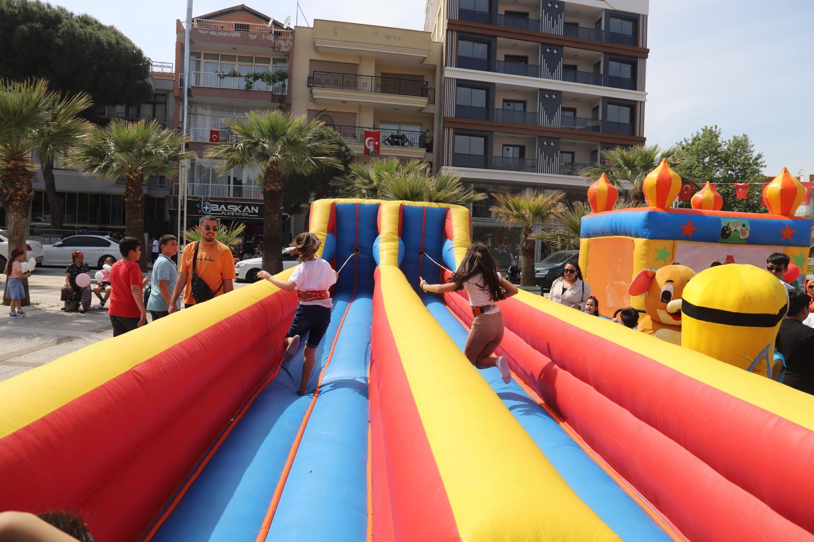 Turgutlu’da 23 Nisan Coşkusu