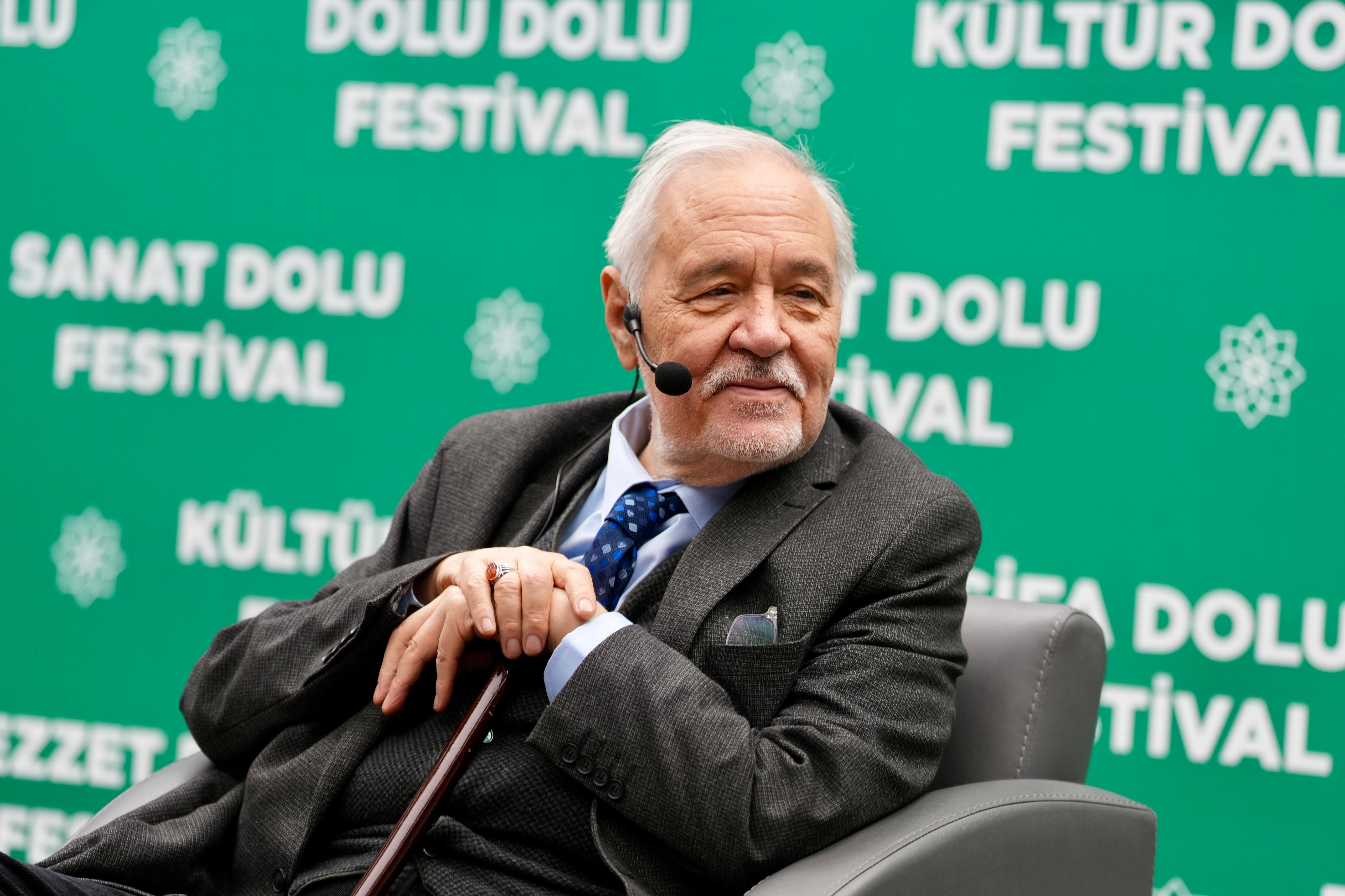 Prof. Dr. İlber Ortaylı ile Manisa ve Mesirin Tarihine Yolculuk