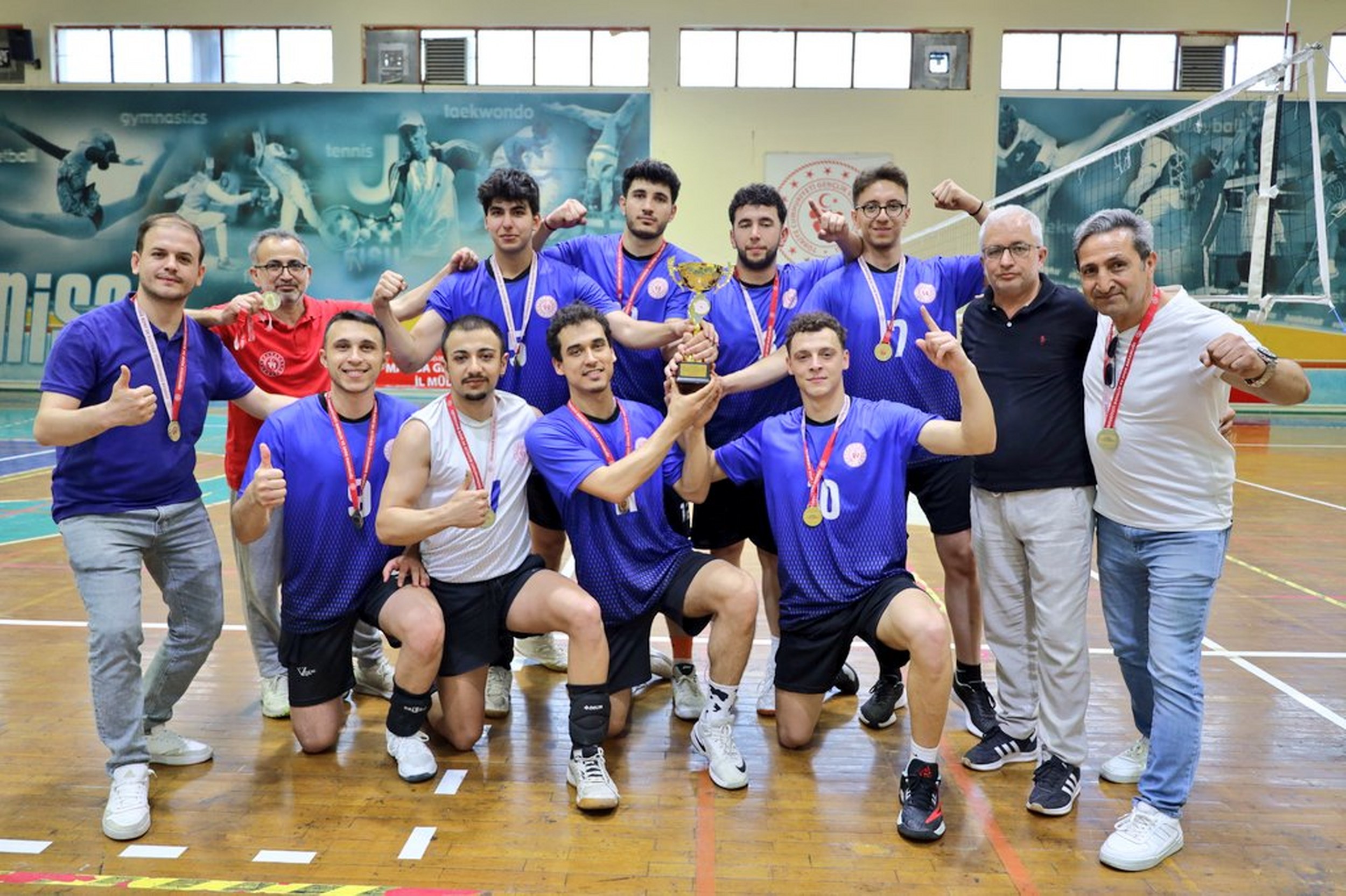 YURTLİG Erkekler Ege Bölge Birinciliği Voleybol Müsabakaları Manisa’da Sona Erdi