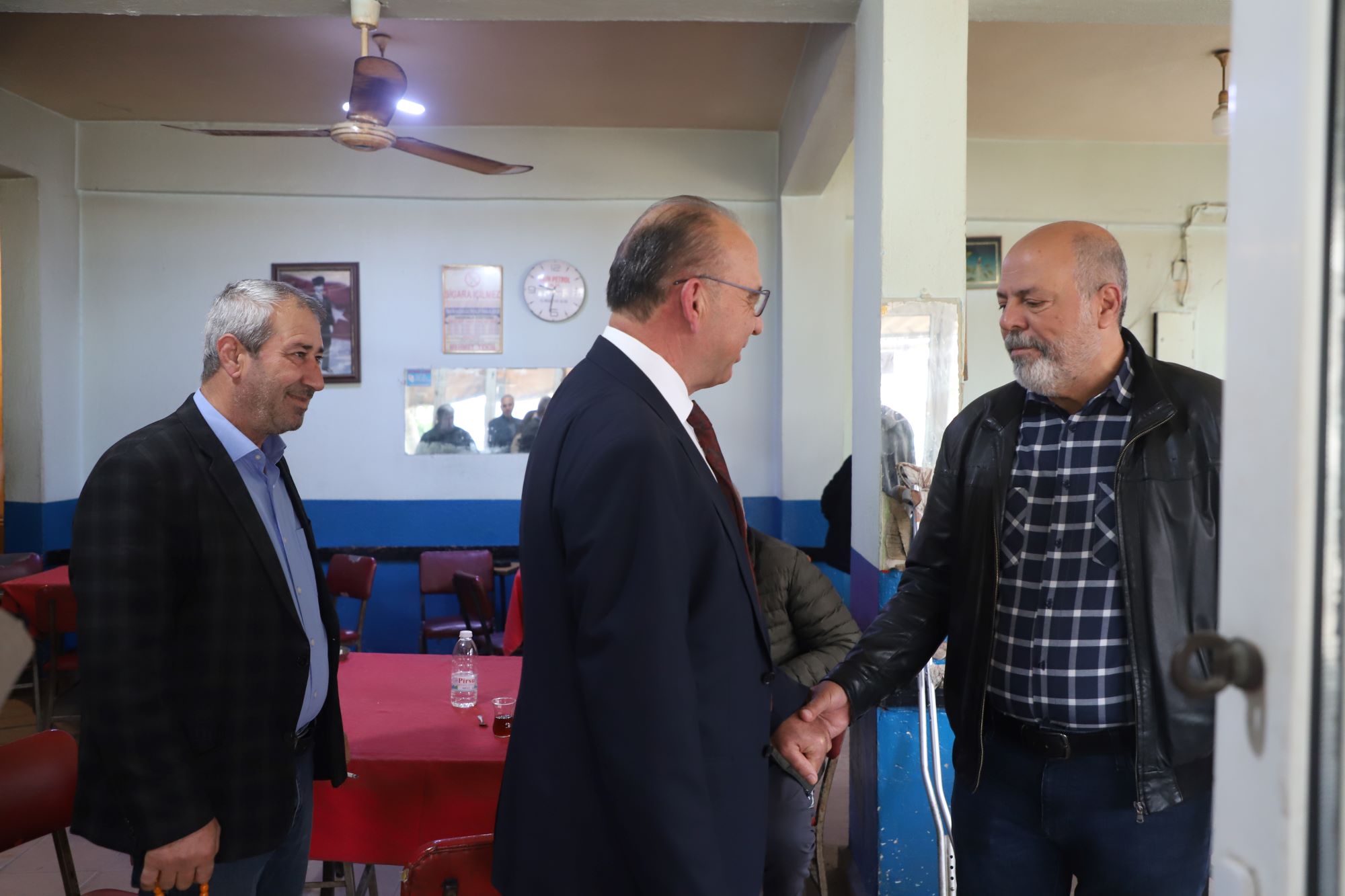 Başkan Çetin Akın: “Mahallelerimizin sorunlarını birer birer çözüyoruz”
