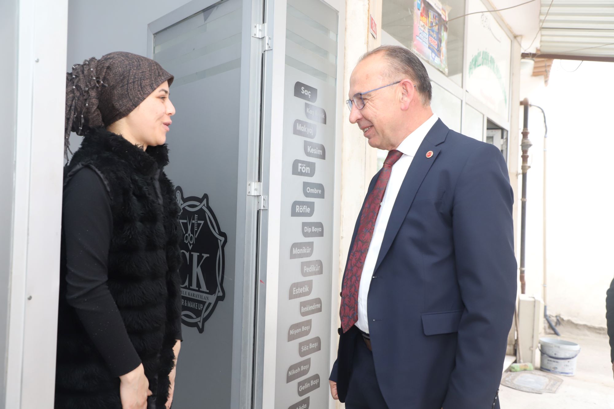 Başkan Çetin Akın: “Mahallelerimizin sorunlarını birer birer çözüyoruz”