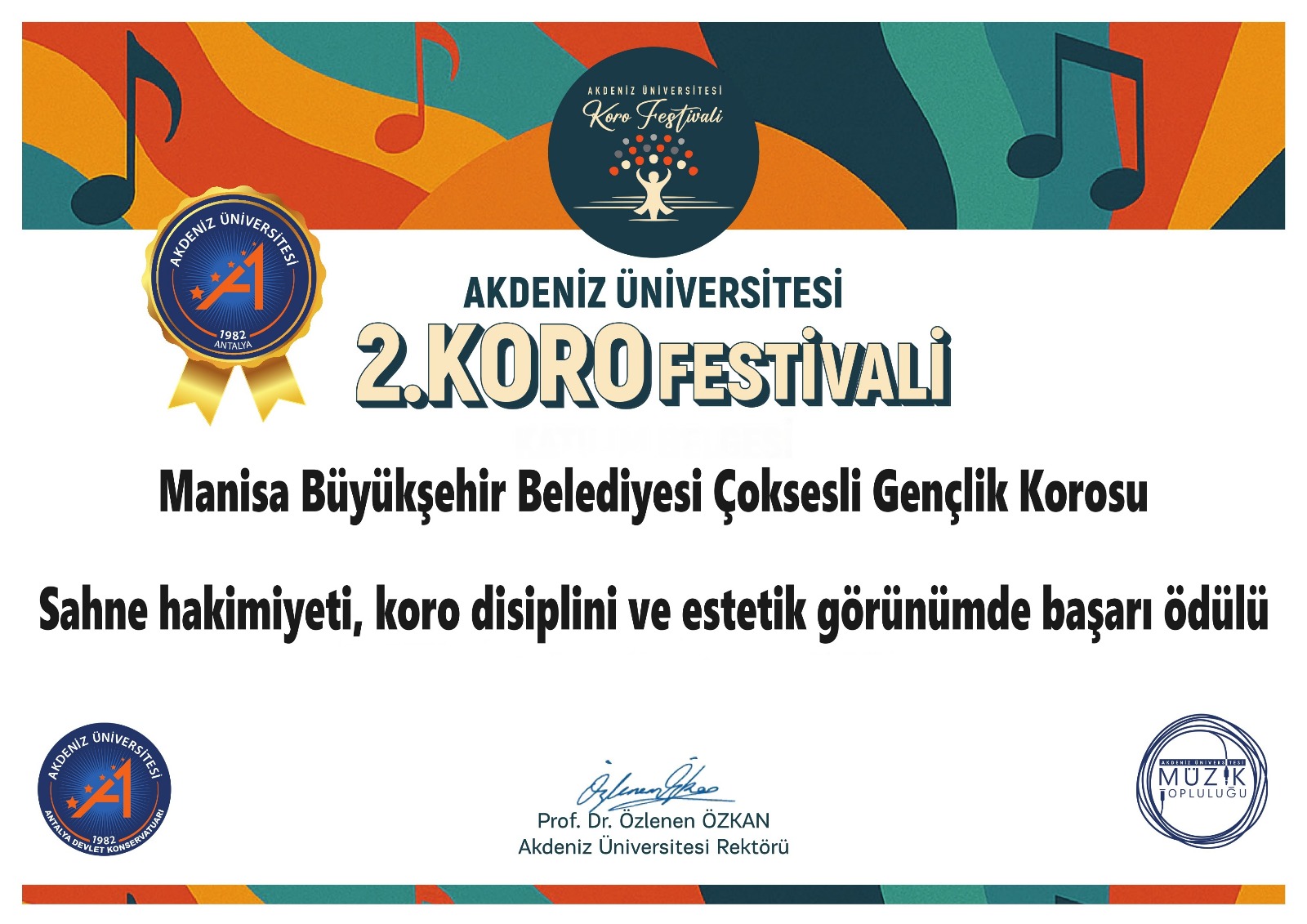 Büyükşehir Çok Sesli Gençlik Korosu Antalya'da ödül aldı